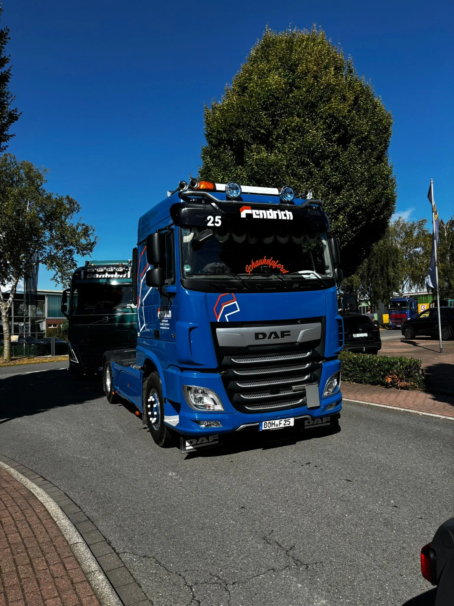 LKW auf einem Event – Album Highway-Heros-Heiden-2025 – powered by LKW-Freunde Niederrhein