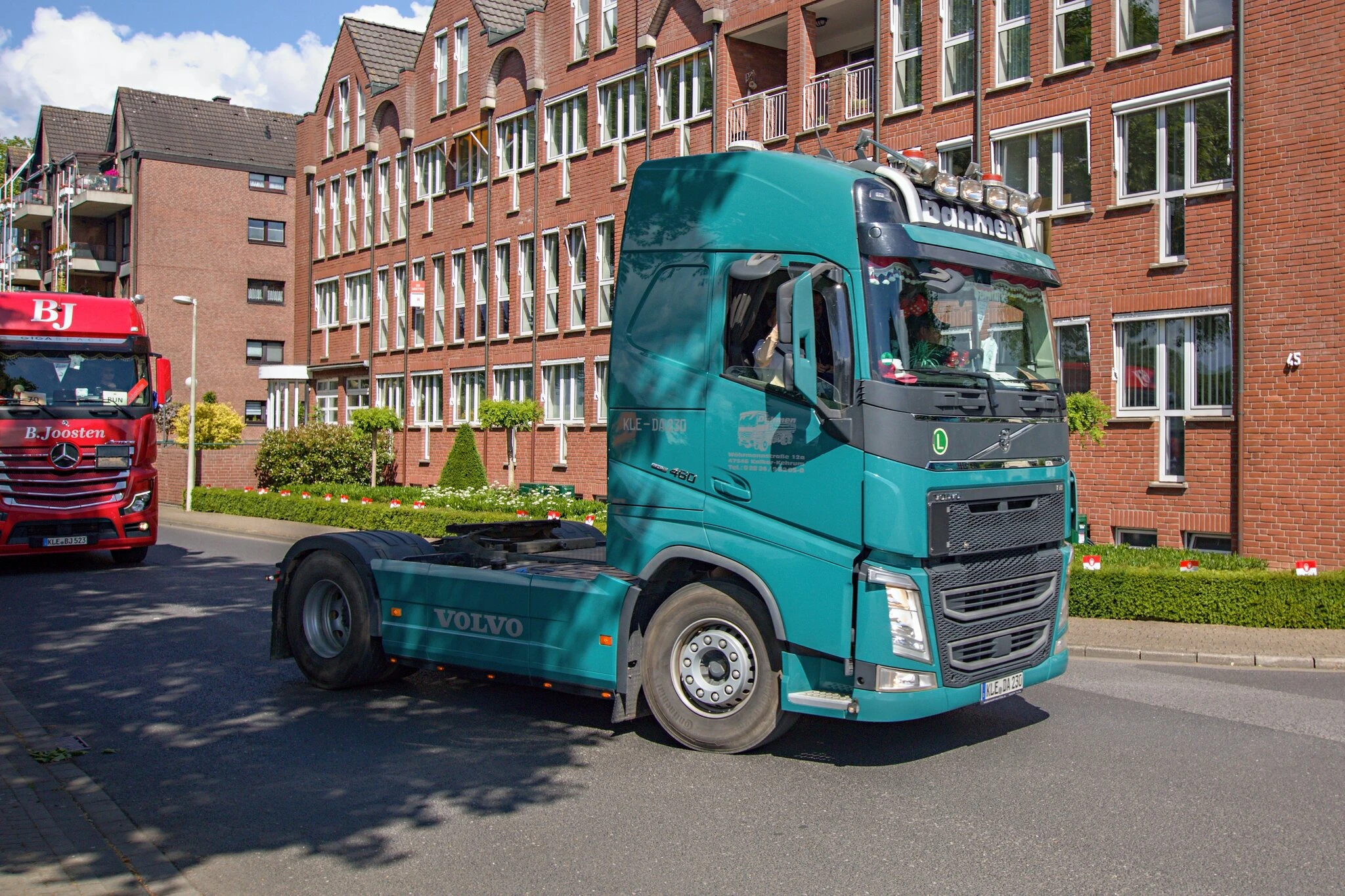 LKW auf dem Eventgelände in Wunderland Kalkar 2025, powered by LKW-Freunde Niederrhein