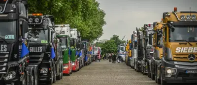 LKW auf dem Treffen im Wunderland Kalkar 2025, powered by LKW-Freunde Niederrhein wir waren dabei LKW-Freunde Niederrhein